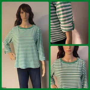 Hillard & Hanson size XL half sleeve shirt.